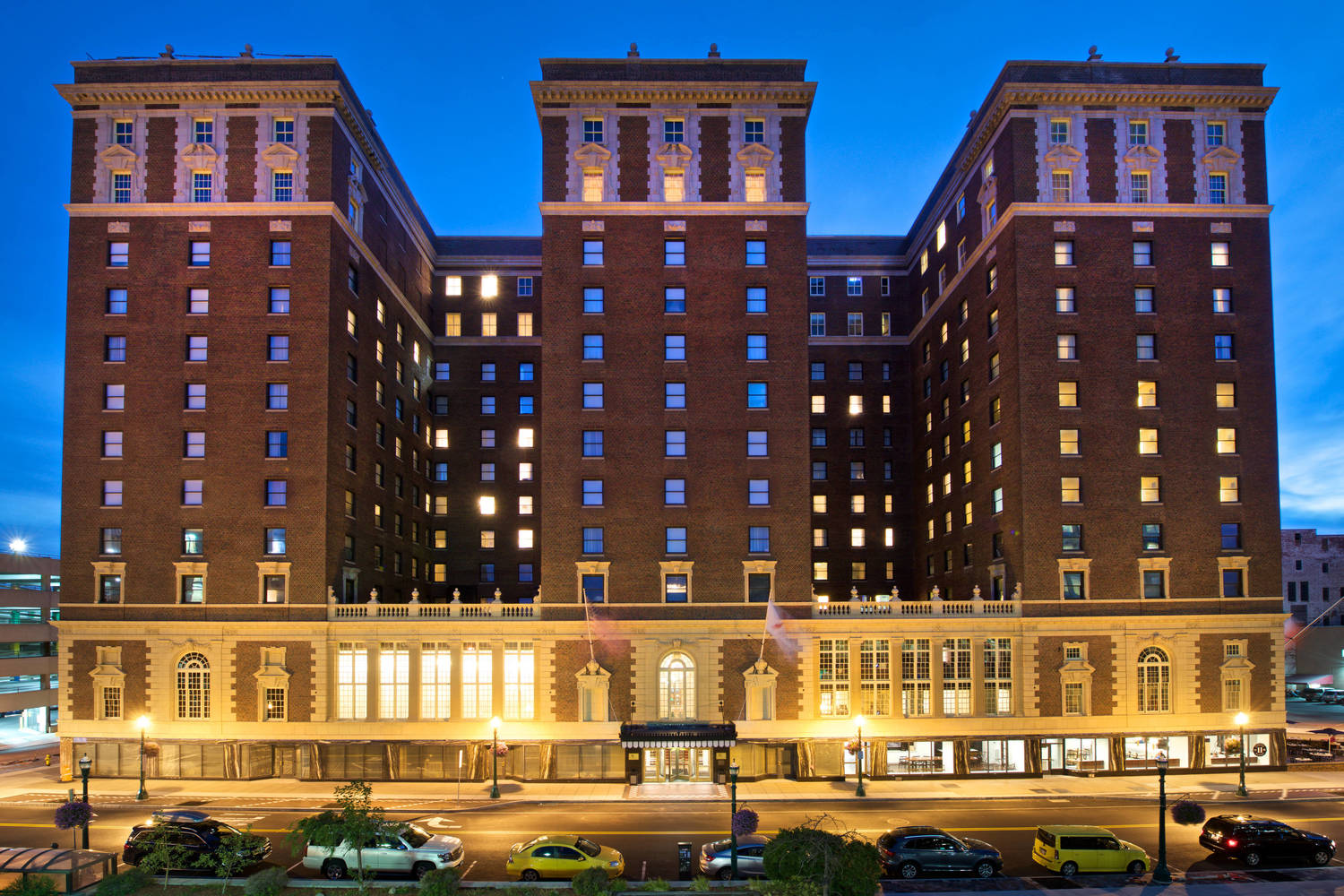 Crescent Hotels & Resorts, Operations