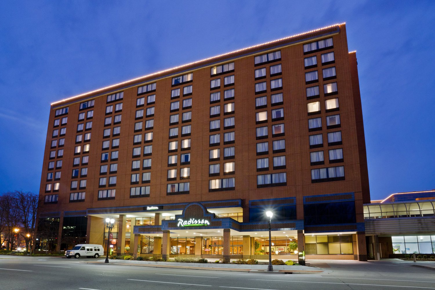 Radisson Hotel Lansing At The Capitol Mi Jobs 581954 L