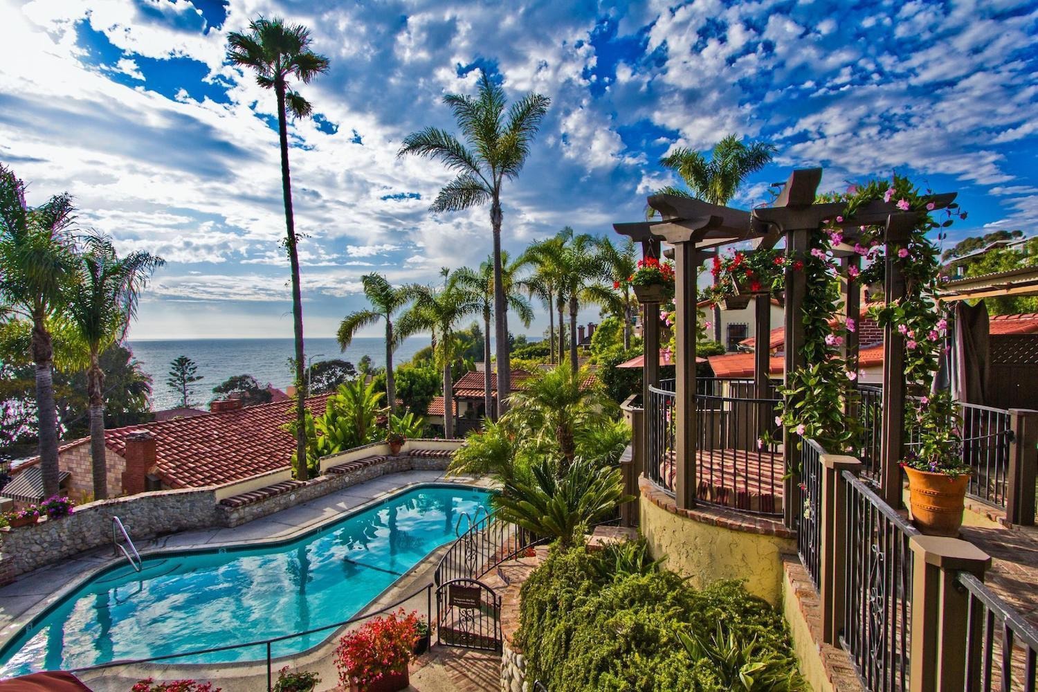 hotels in laguna california