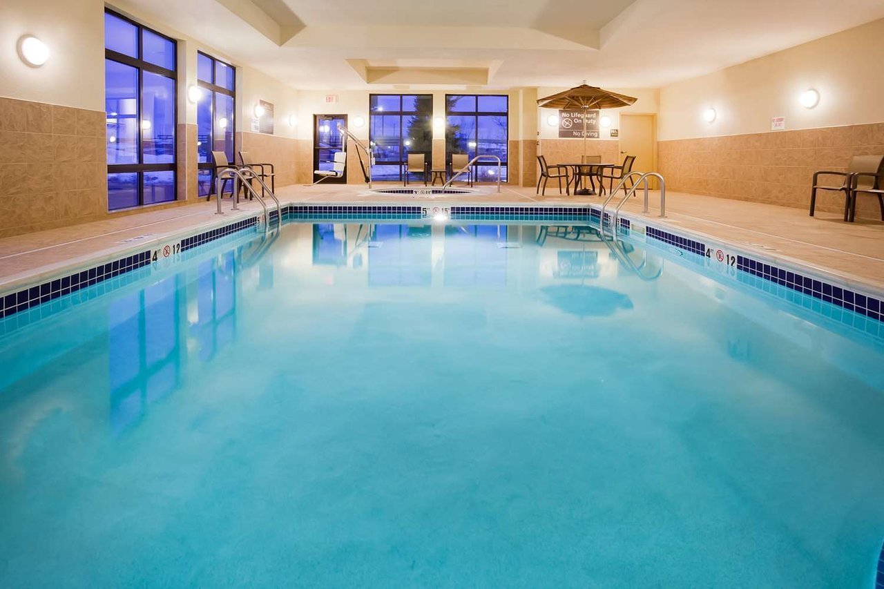 Hampton Inn Fairmont (MN), Fairmont, MN Jobs Hospitality Online