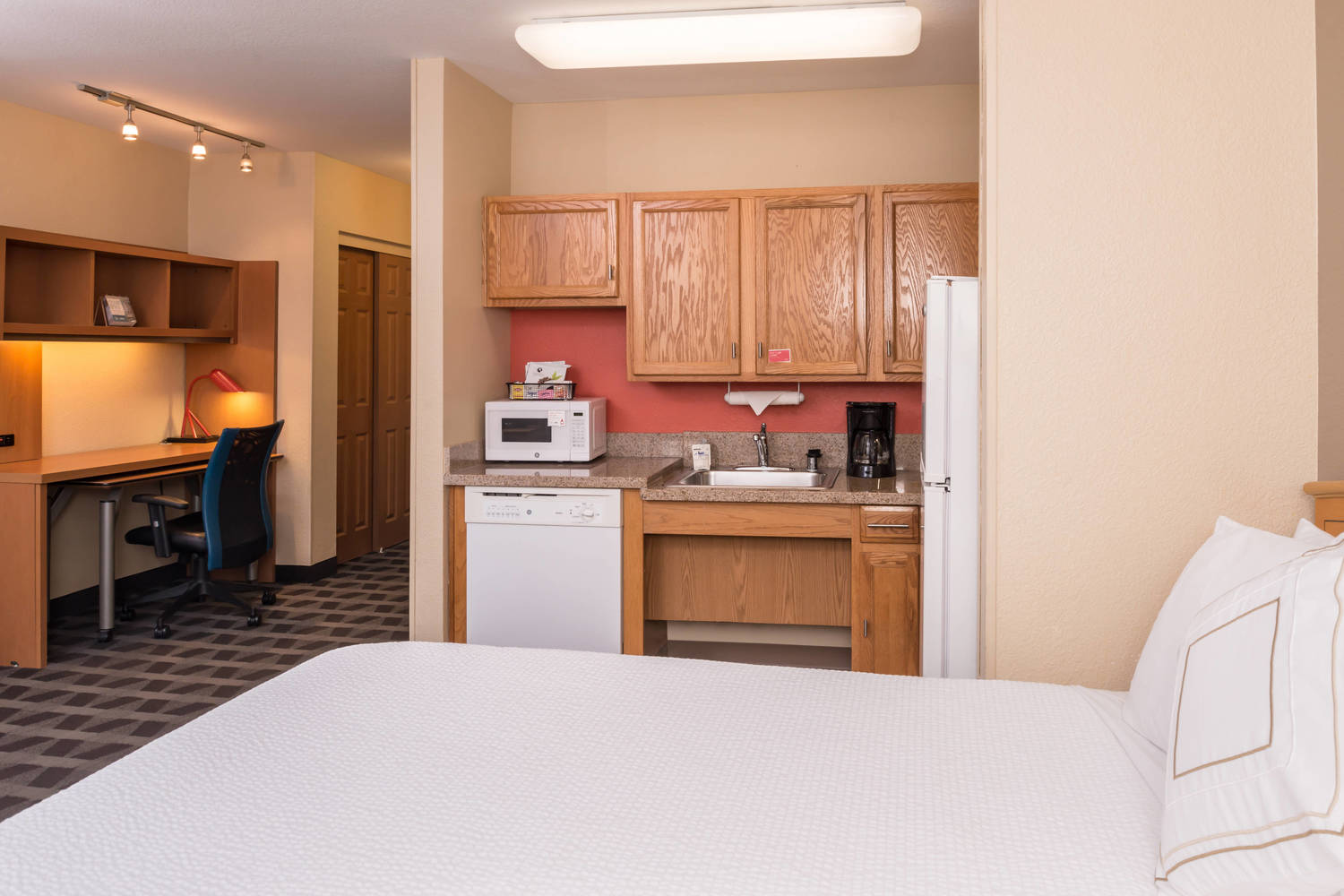Towneplace Suites Anaheim Maingate Near Angel Stadium, Anaheim, CA Jobs