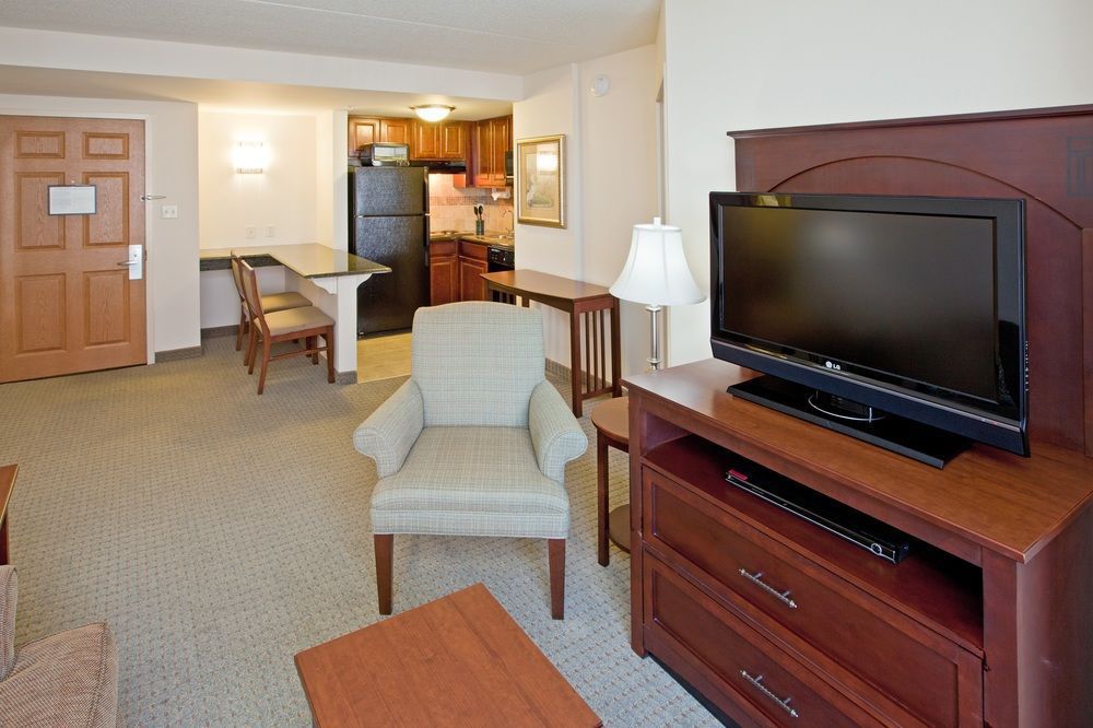 Staybridge Suites Indianapolis Downtown-Convention Center, Indianapolis