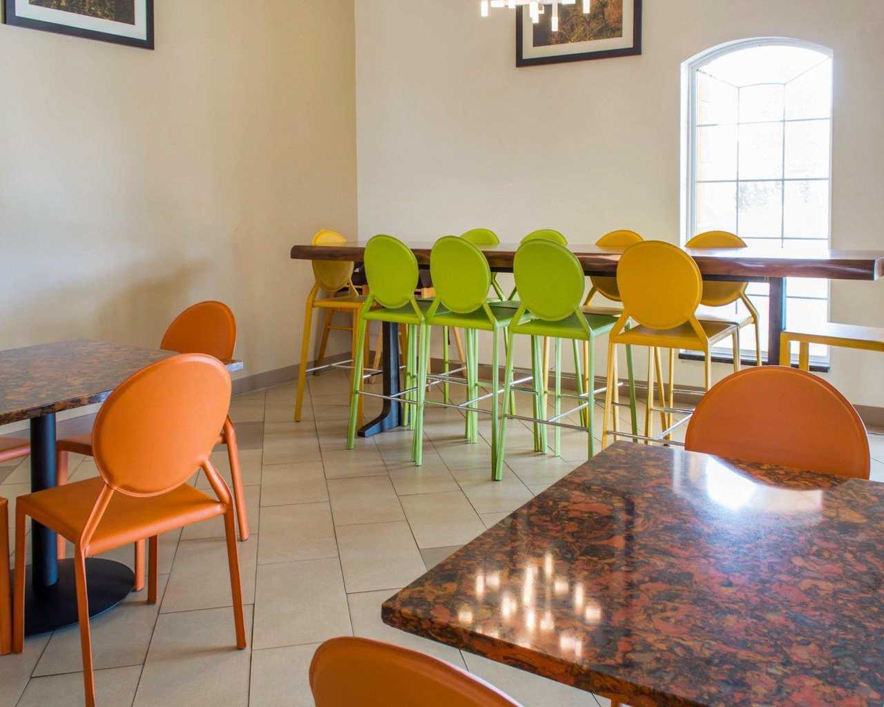 Comfort Suites Waldorf Waldorf Md Jobs Hospitality Online