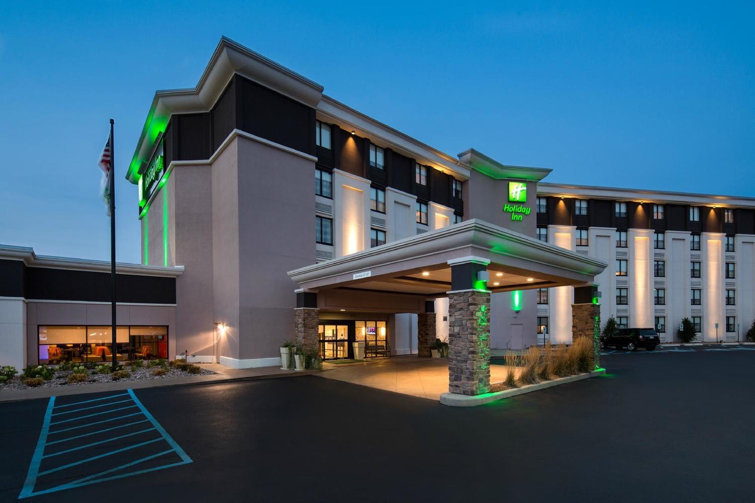 Holiday Inn Milwaukee Riverfront, Milwaukee, WI Jobs Hospitality Online