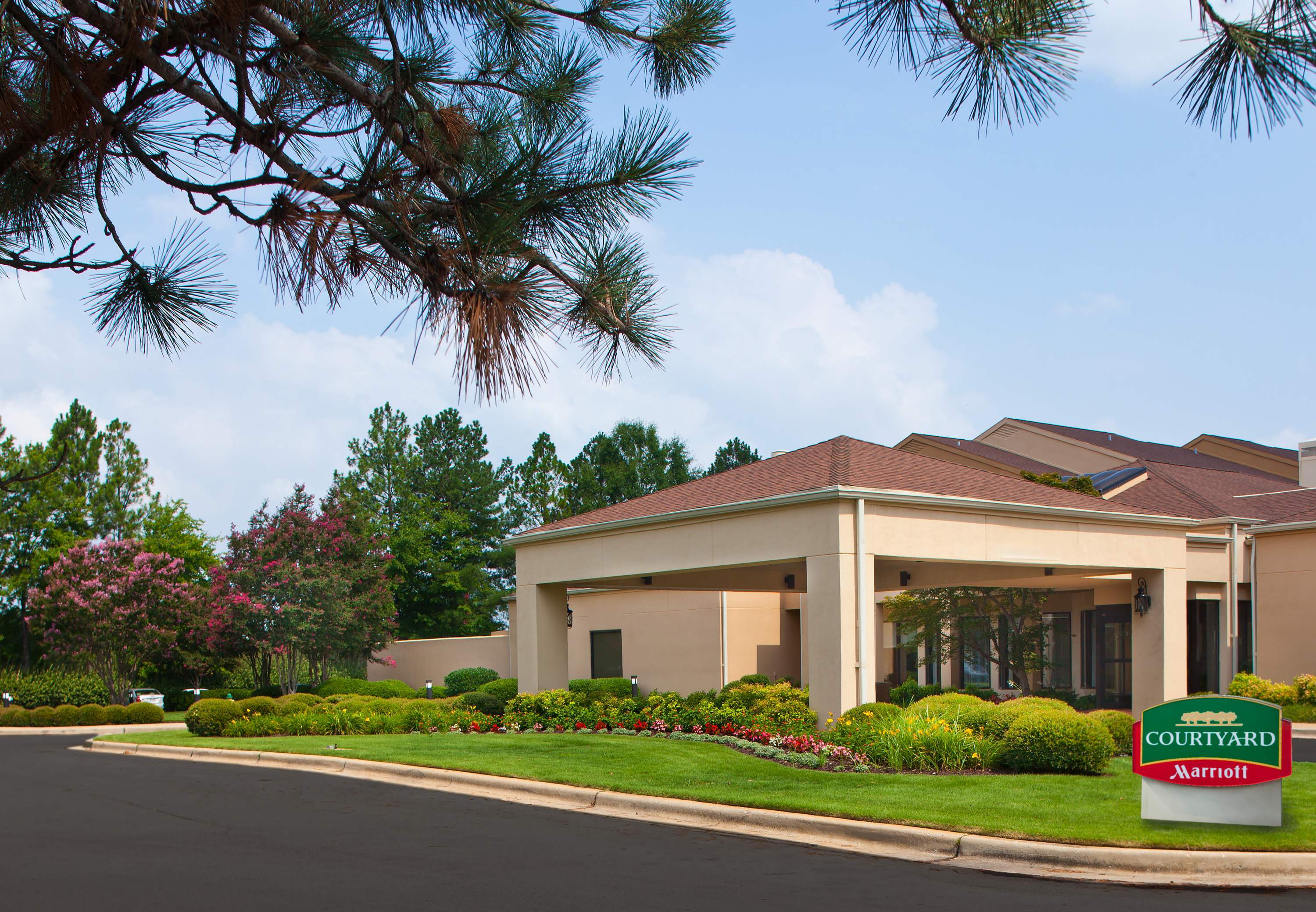 Courtyard Huntsville University Drive, Huntsville, AL Jobs