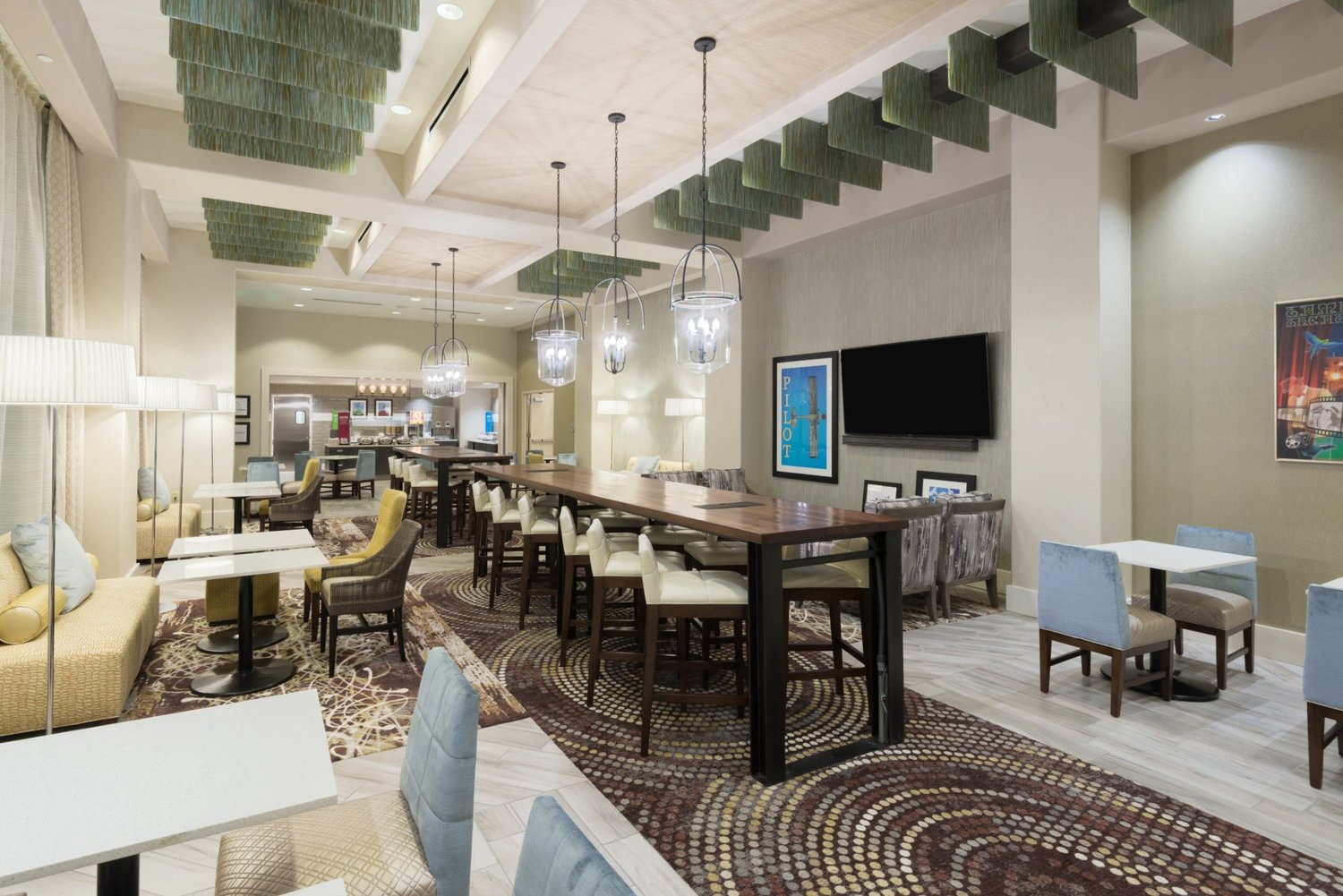 Hampton Inn & Suites Tampa Airport Avion Park Westshore www.hospitalityonline.com