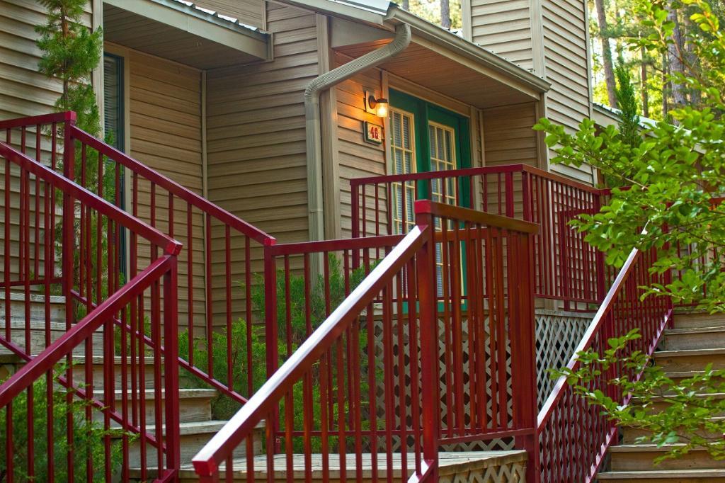 Holly Lake Ranch, Hawkins, TX Jobs Hospitality Online