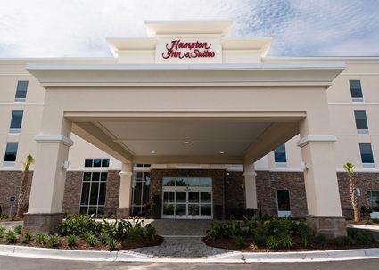 fayetteville hampton inn suites