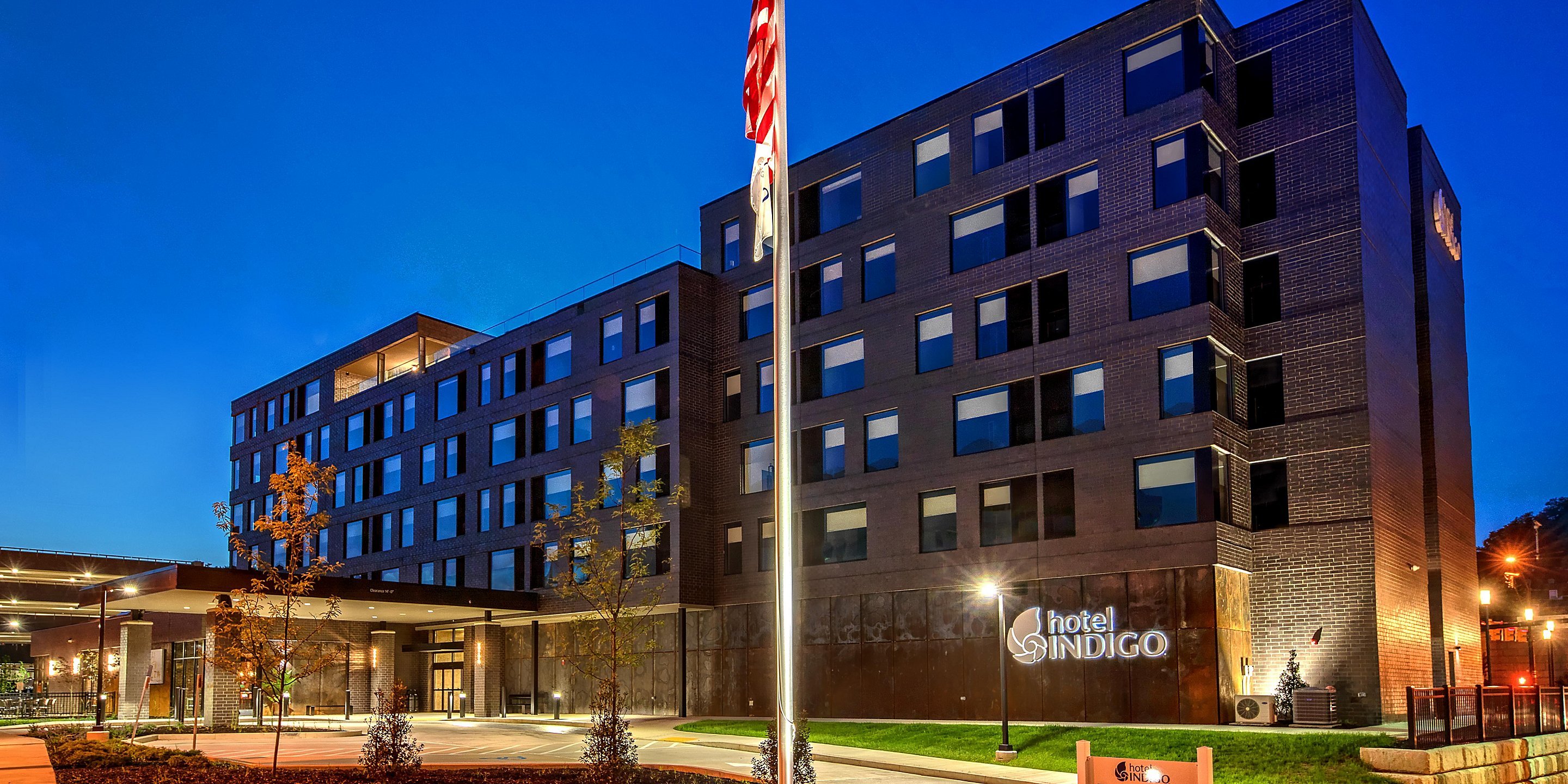Photo of Hotel Indigo Pittsburgh University/Oakland, Pittsburgh, PA