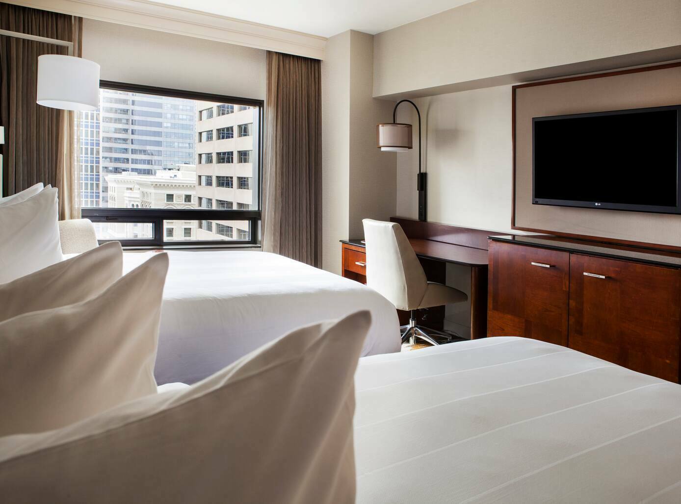 Banquet Cook Job Hilton Denver City Center, Denver, CO Hospitality