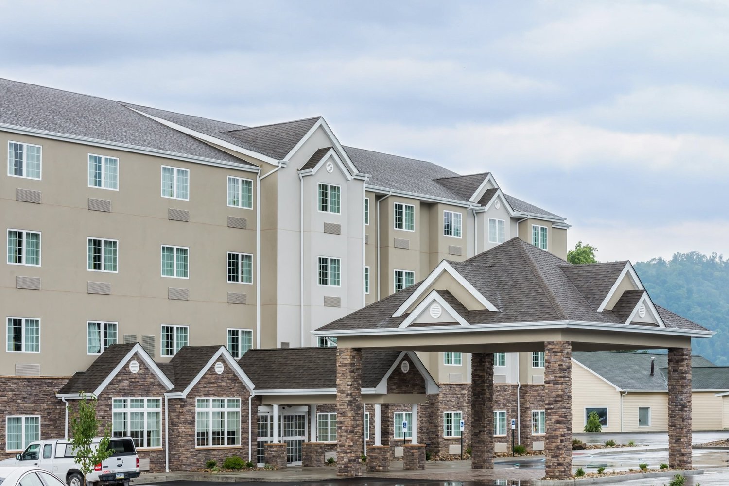 Microtel New Martinsville, New Martinsville, WV Jobs Hospitality Online