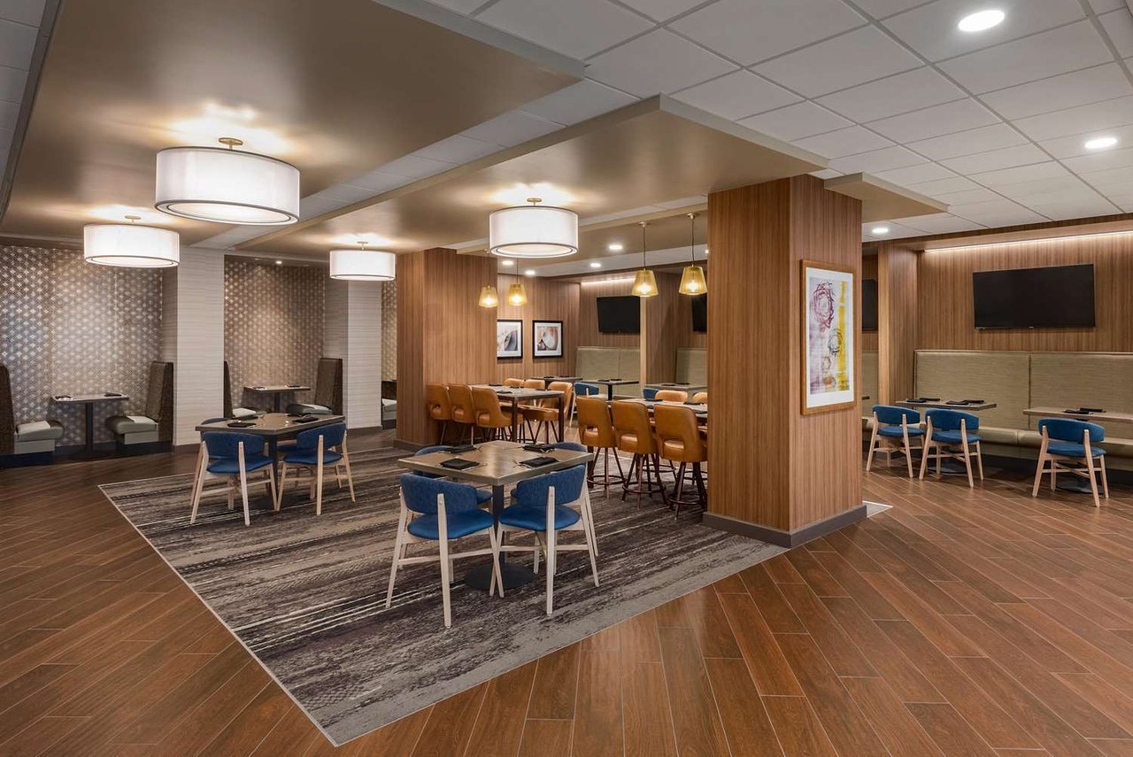 DoubleTree by Hilton St. Paul East, Saint Paul, MN Jobs Hospitality
