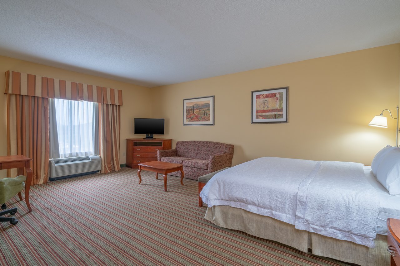 Hampton Inn Elkins, Elkins, WV Jobs | Hospitality Online