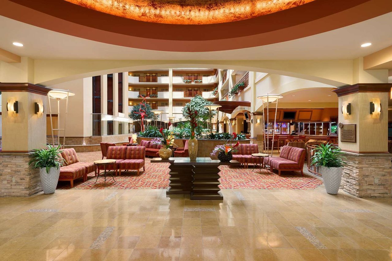 embassy-suites-by-hilton-norman-hotel-conference-center-norman-ok
