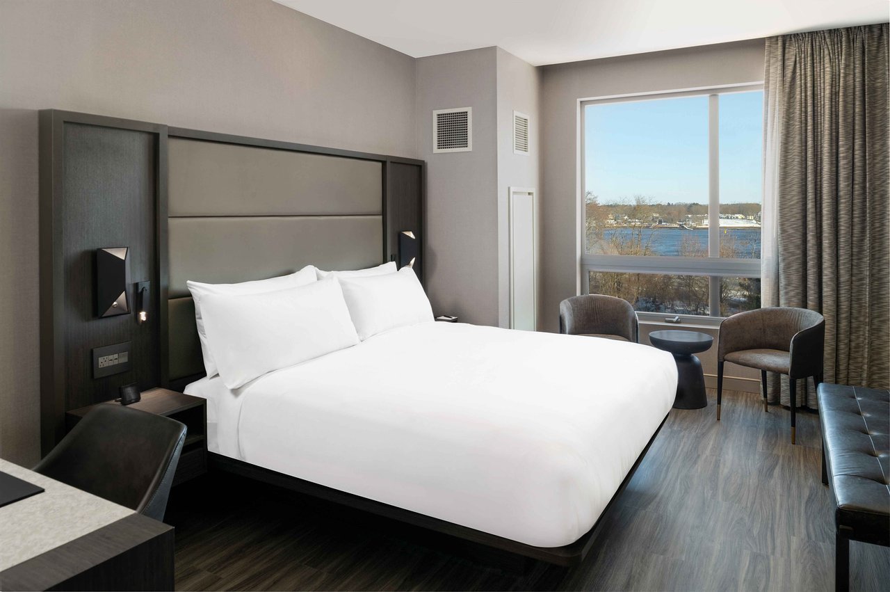 AC Hotel By Marriott Portsmouth Downtown Waterfront Portsmouth NH   834039 L 