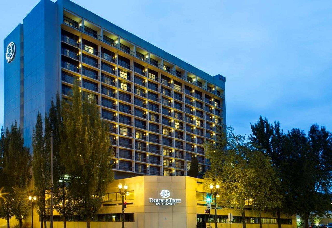 Photo of DoubleTree by Hilton Hotel Portland, Portland, OR