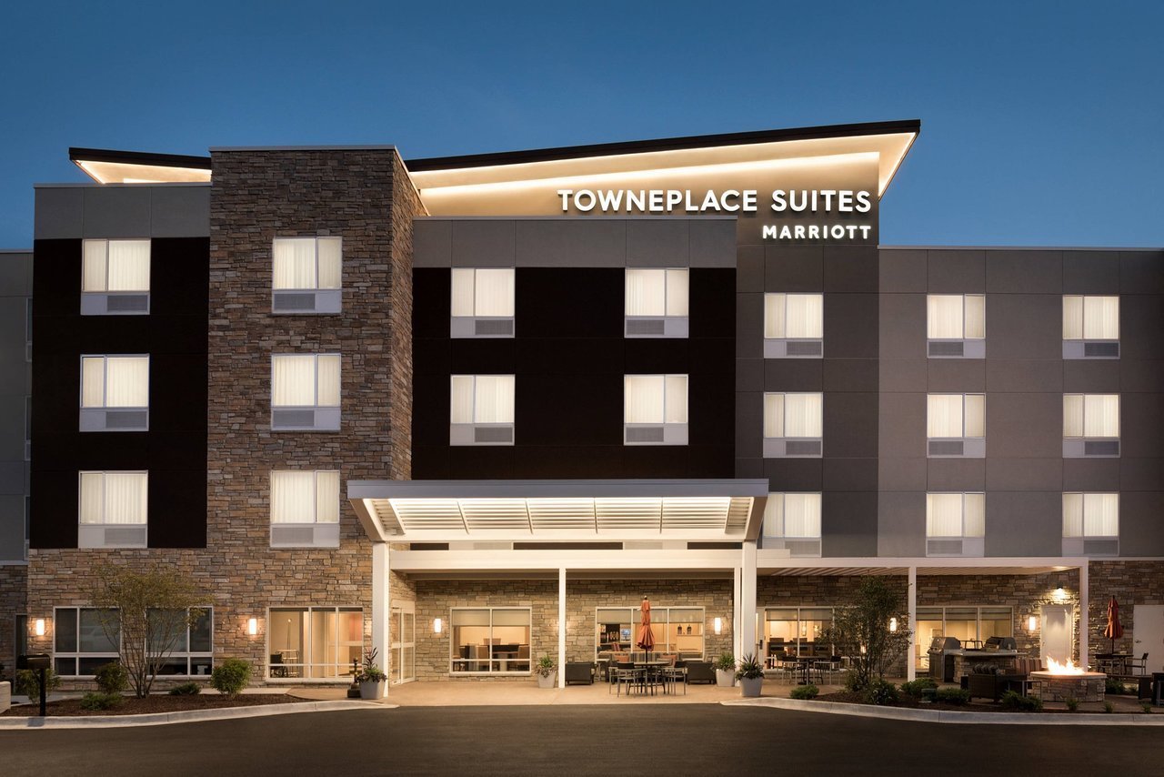 TownePlace Suites by Marriott Minooka, Minooka, IL Jobs | Hospitality