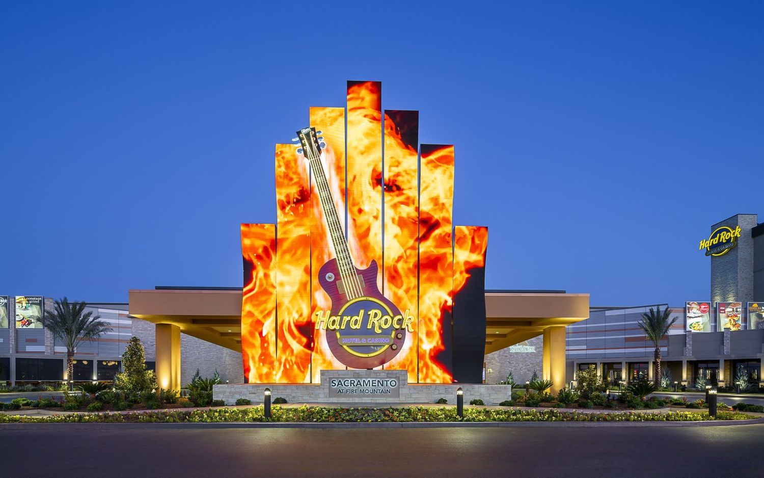 hard rock cafe and casino fire mountain
