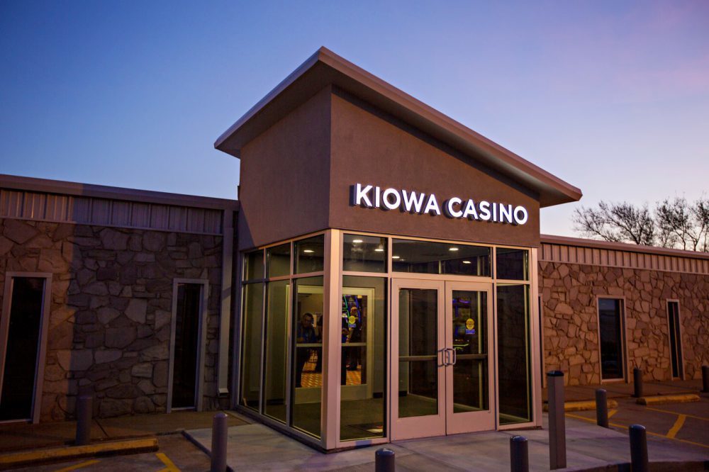 kiowa casino hours