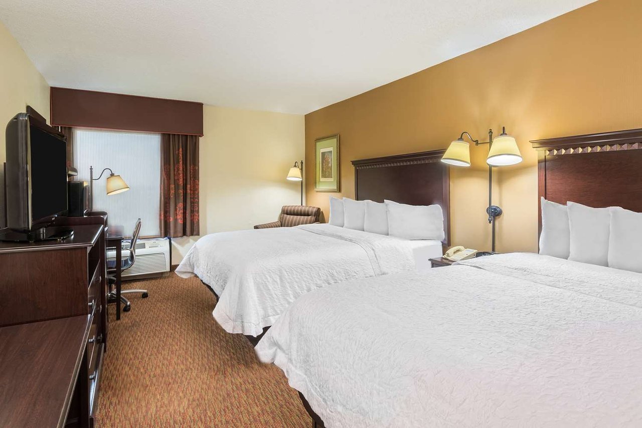 Hampton Inn Charlotte-University Place, Charlotte, NC Jobs ...