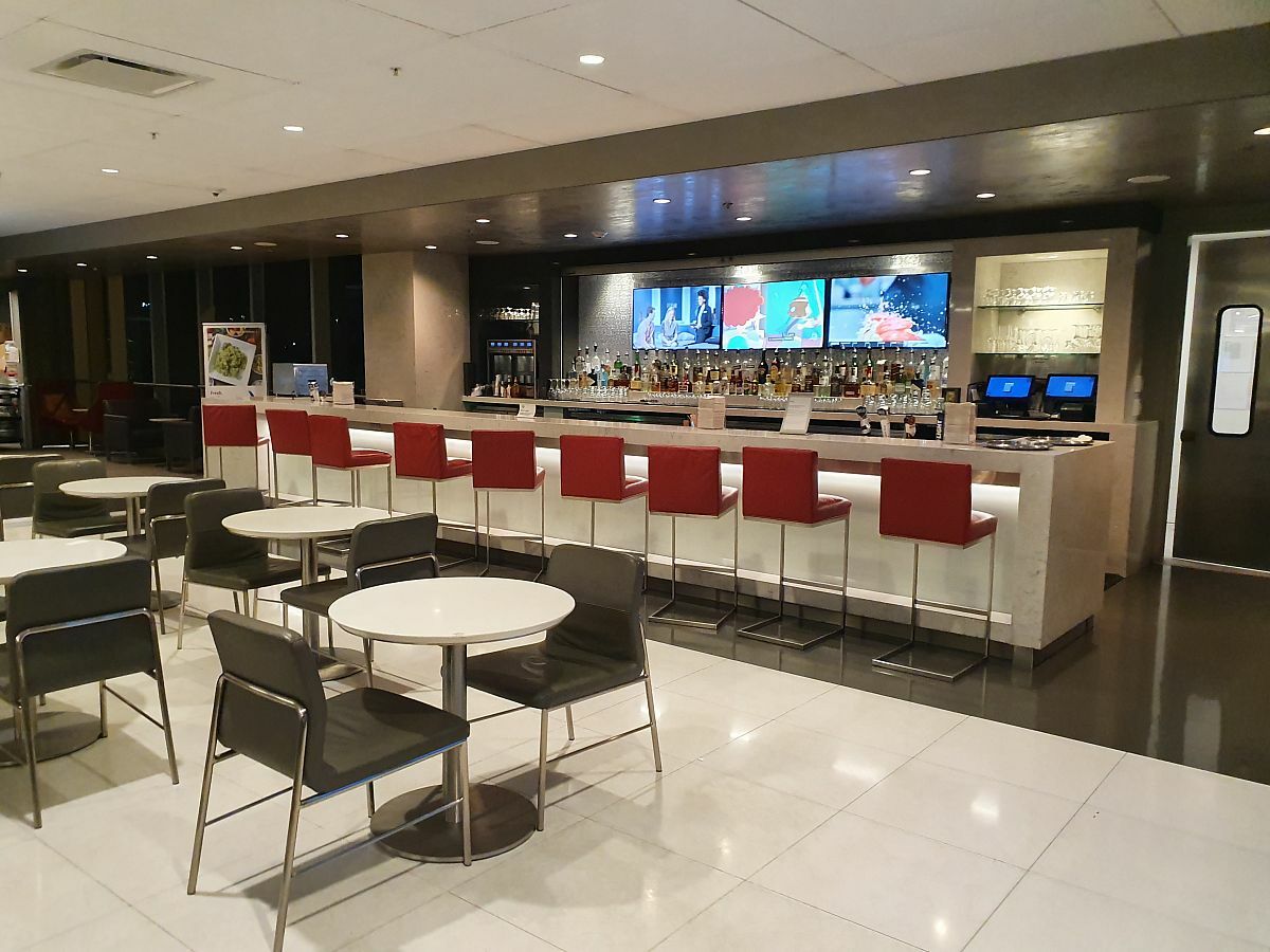 Photo of AA Flagship Lounge, Miami, FL