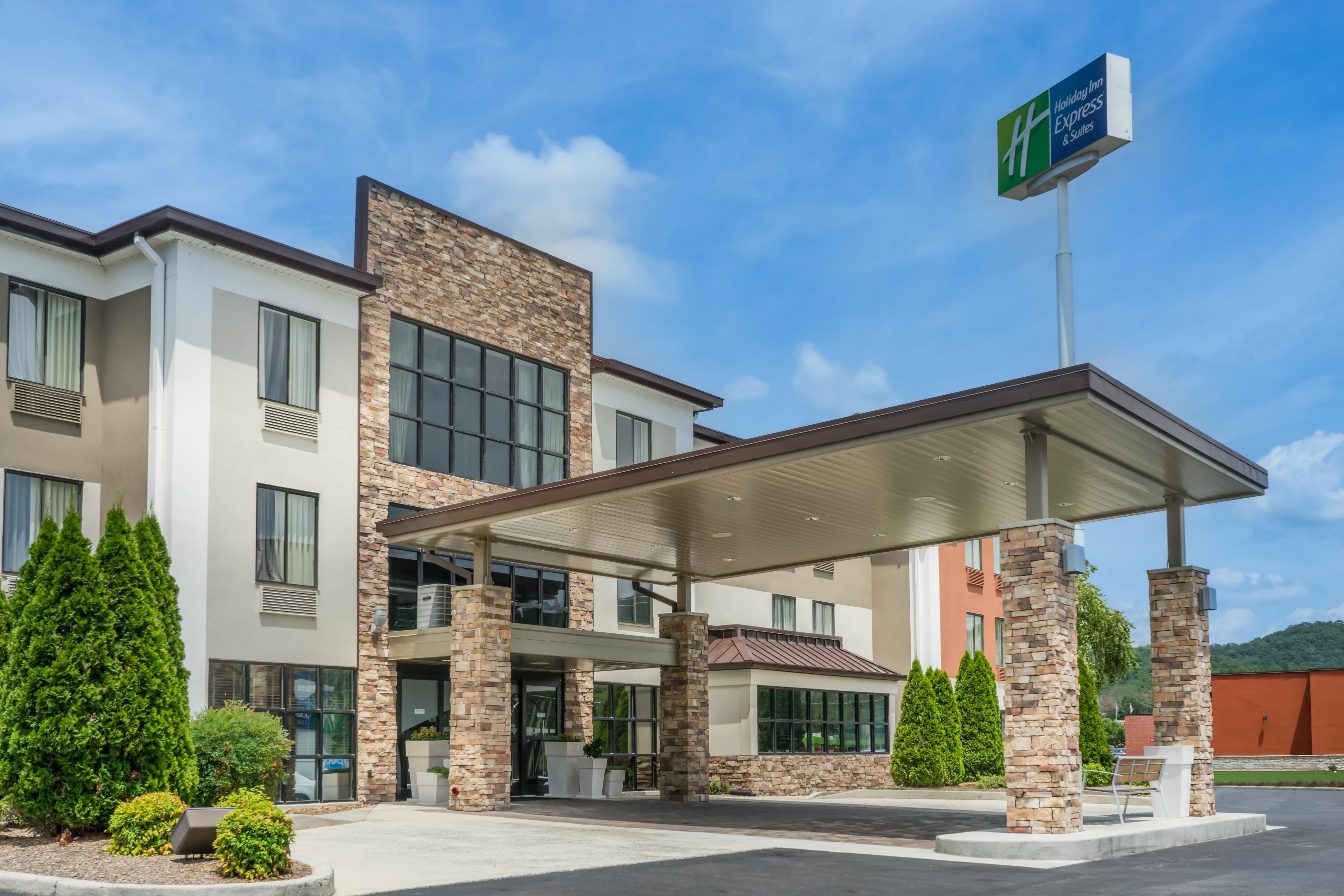 Holiday Inn Express & Suites Fort Payne, Fort Payne, AL Jobs
