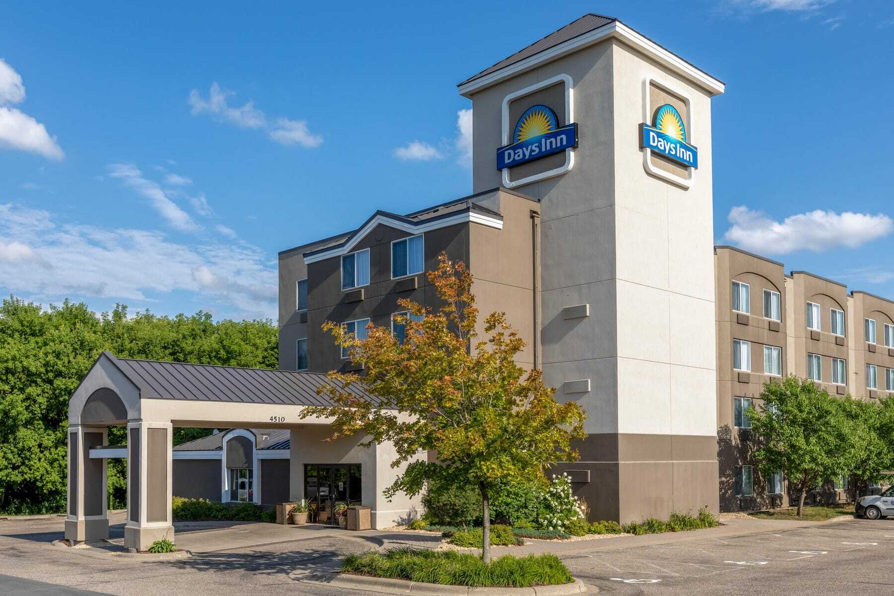 Days Inn Eagan Minnesota Near Mall of America, Eagan, MN Jobs