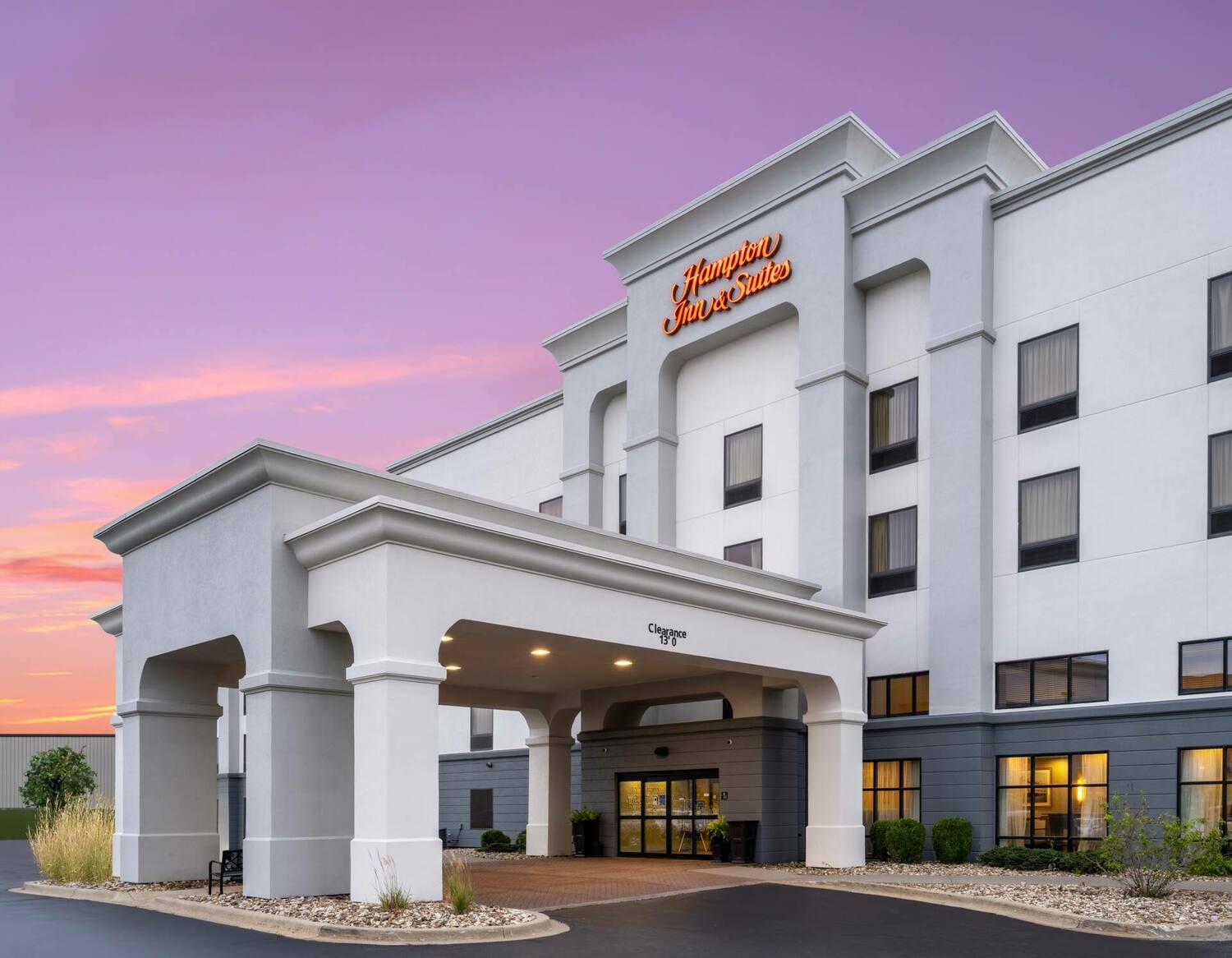Employer Profile Hampton Inn & Suites Cedar Rapids North Cedar