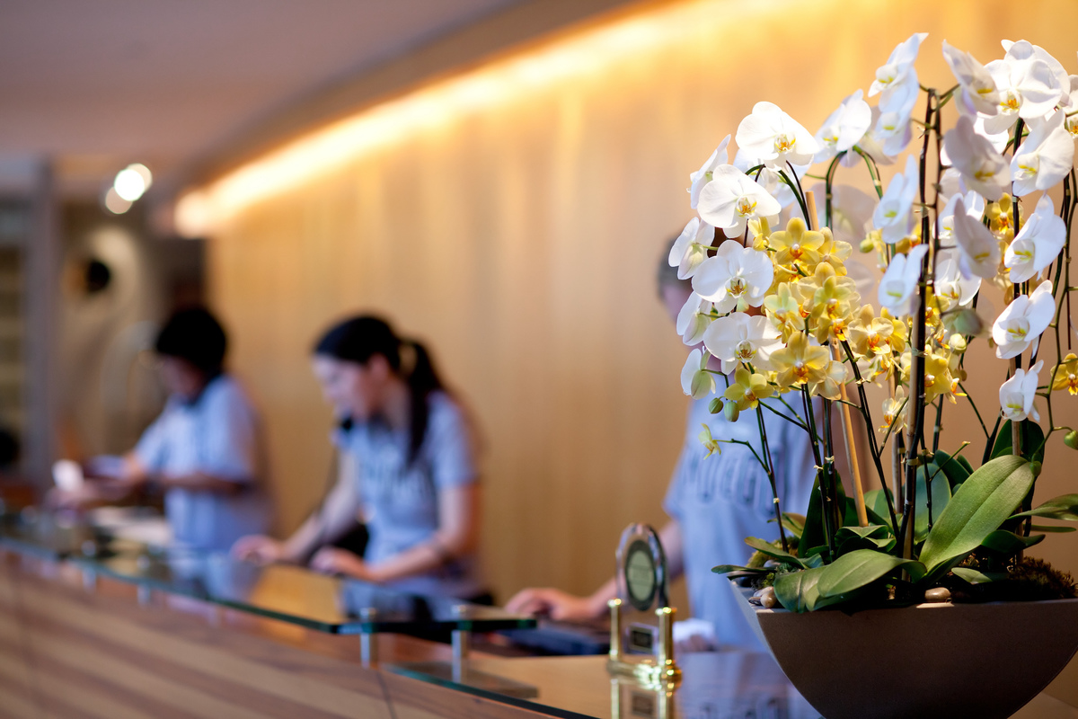 Hotel front desk clerks